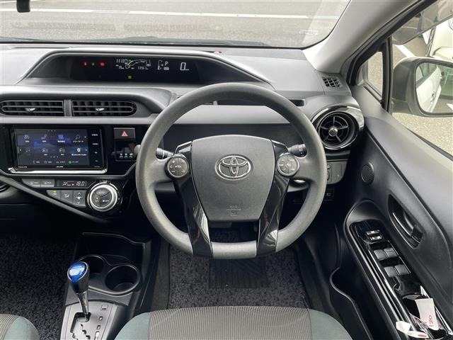 Toyota AQUA 2017 7425382-16
