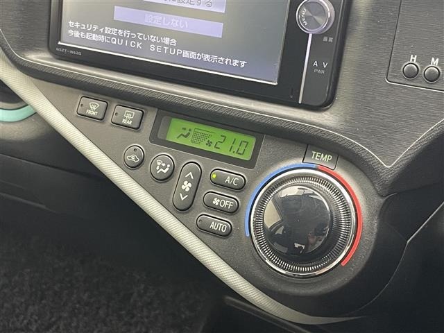 Toyota AQUA 2013 7425387-10