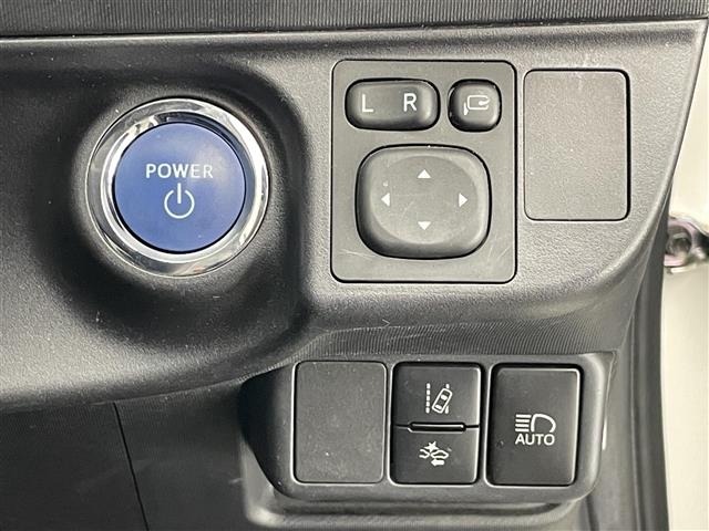 Toyota AQUA 2019 7425388-19