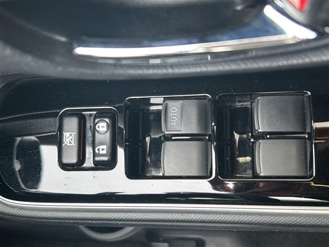 Toyota AQUA 2017 7425392-19