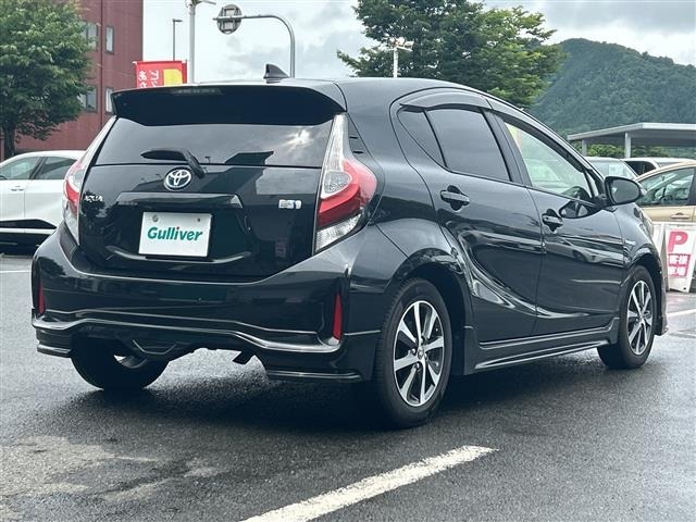 Toyota AQUA 2017 7425392-2