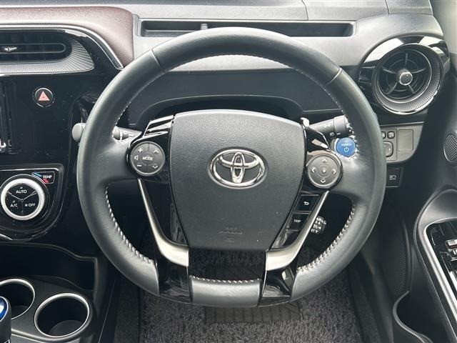 Toyota AQUA 2017 7425392-4