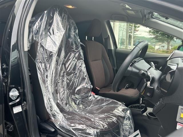 Toyota AQUA 2017 7425392-5