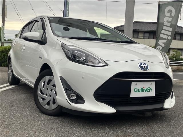 Toyota AQUA 2018 7425401-0