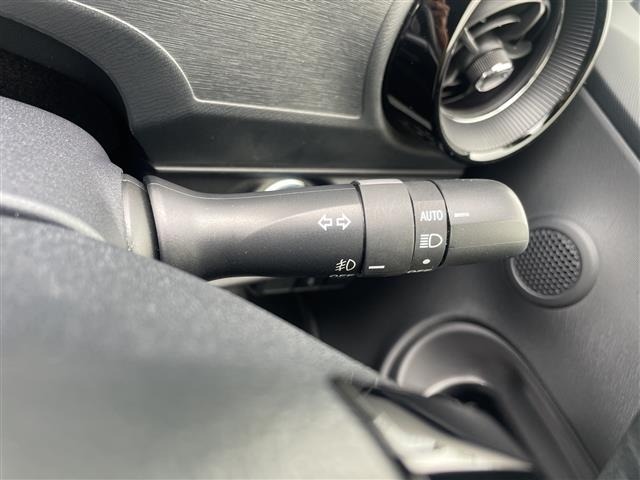 Toyota AQUA 2021 7425403-1