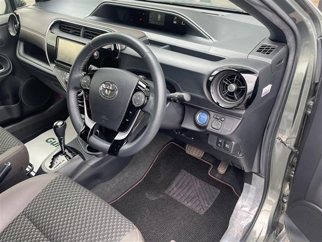 Toyota AQUA 2021 7425403-6