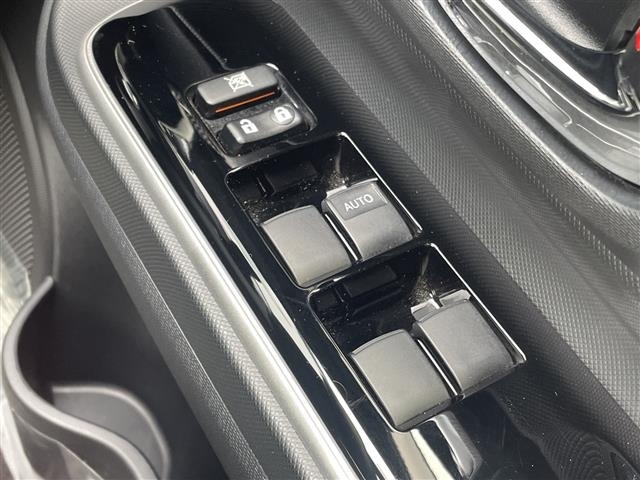 Toyota AQUA 2021 7425403-8
