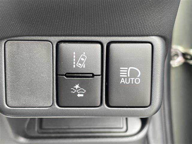 Toyota AQUA 2021 7425403-9