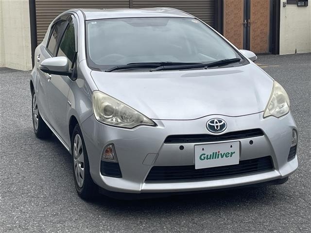 Toyota AQUA 2012 7425405-0