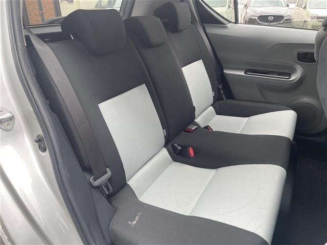 Toyota AQUA 2012 7425405-10