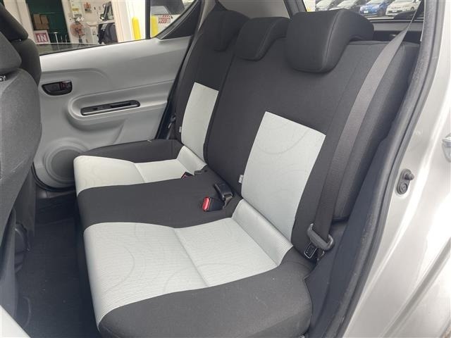 Toyota AQUA 2012 7425405-11