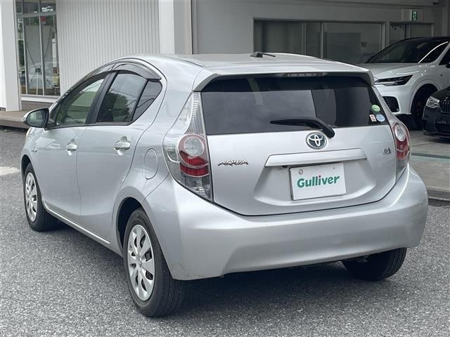 Toyota AQUA 2012 7425405-12