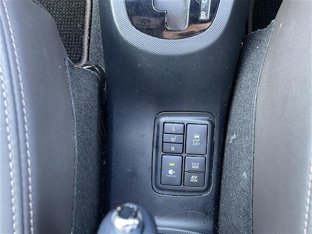 Toyota AQUA 2020 7425408-3