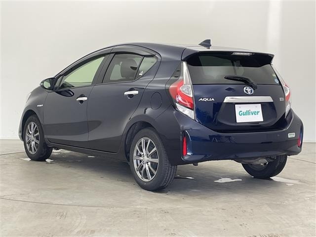 Toyota AQUA 2018 7425409-13