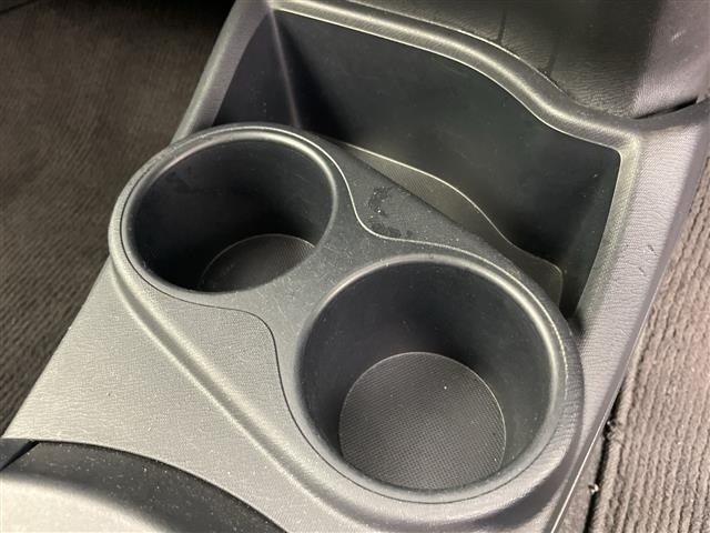 Toyota AQUA 2018 7425409-2