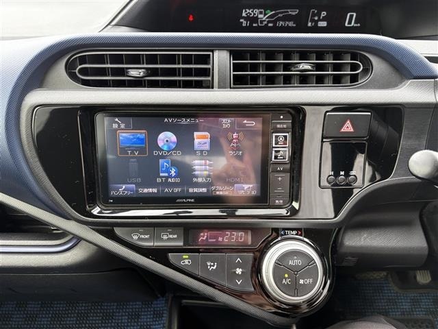 Toyota AQUA 2015 7425421-12