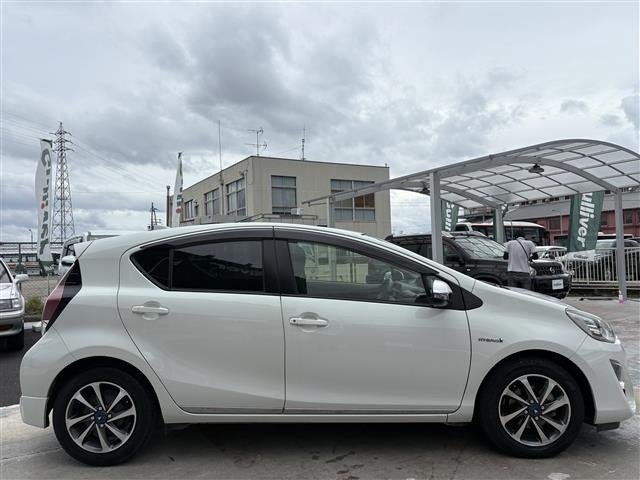 Toyota AQUA 2015 7425421-18