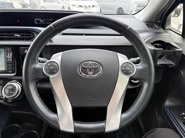 Toyota AQUA 2015 7425421-3