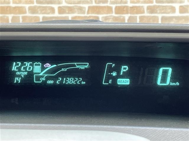 Toyota AQUA 2013 7425422-17