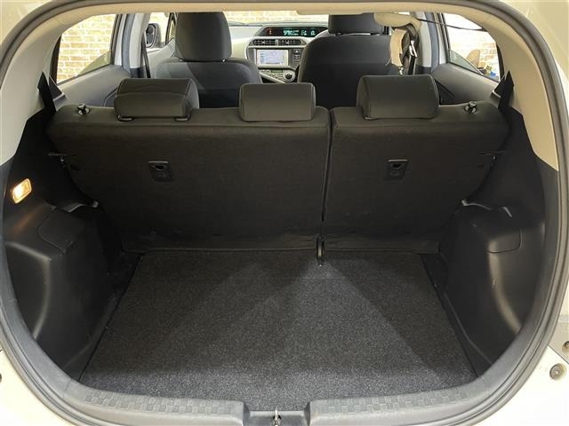 Toyota AQUA 2013 7425422-2