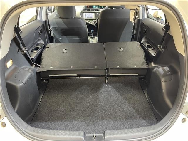 Toyota AQUA 2013 7425422-4