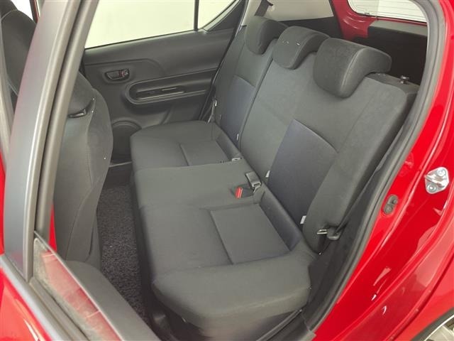 Toyota AQUA 2015 7425431-11