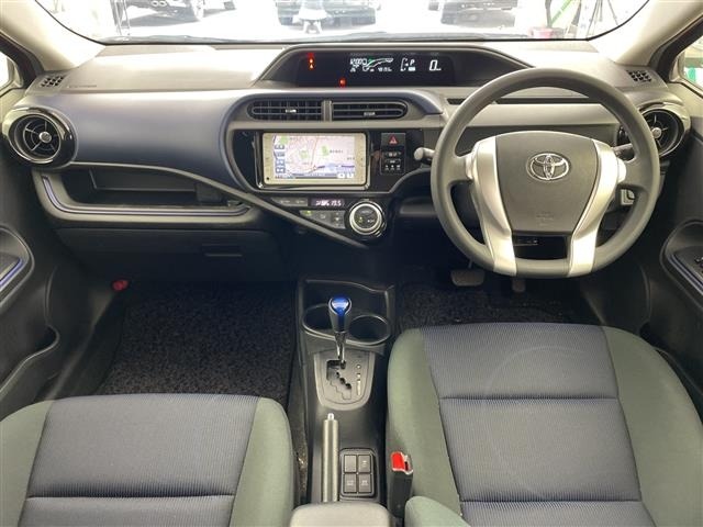 Toyota AQUA 2015 7425431-14
