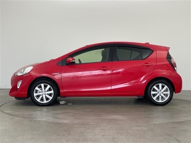 Toyota AQUA 2015 7425431-19