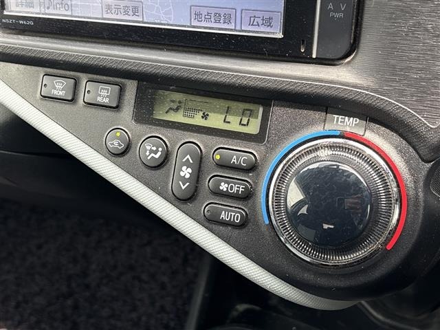 Toyota AQUA 2012 7425439-13