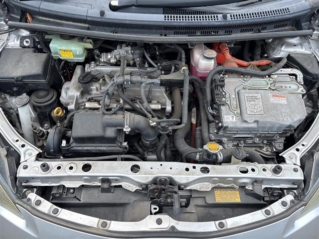 Toyota AQUA 2012 7425439-15
