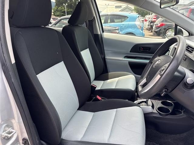 Toyota AQUA 2012 7425439-18