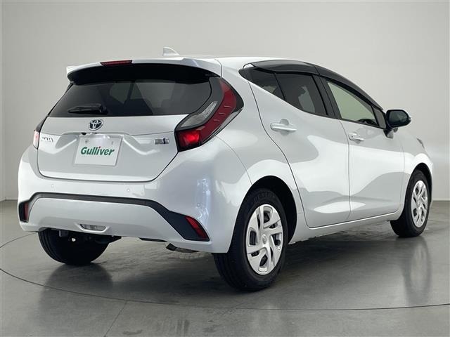 Toyota AQUA 2023 7425440-13