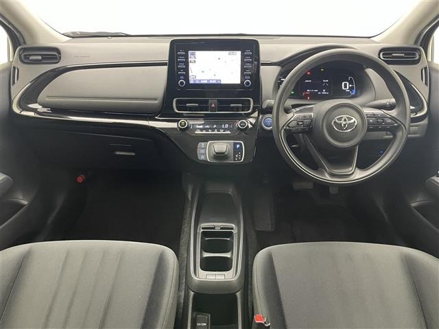 Toyota AQUA 2023 7425440-15