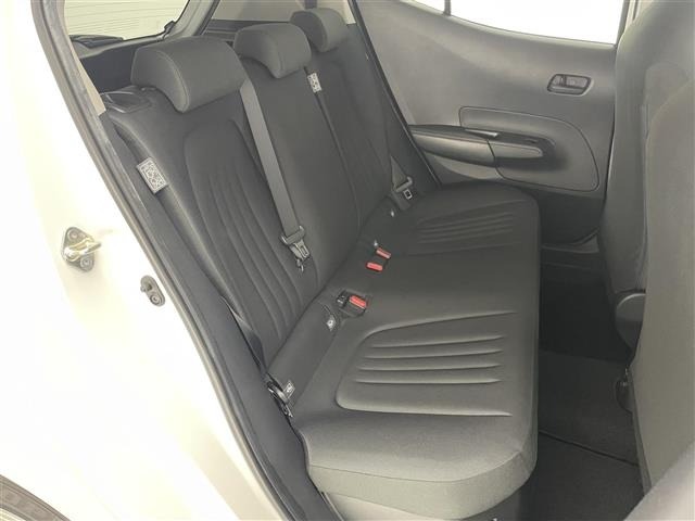 Toyota AQUA 2023 7425440-4