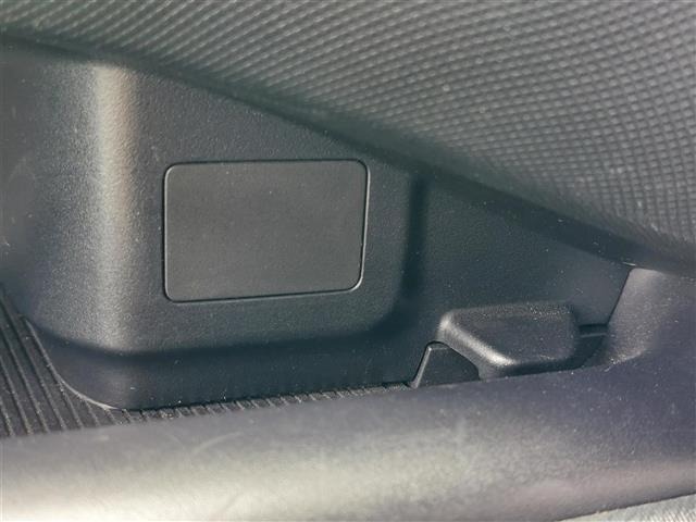 Toyota AQUA 2018 7425442-19