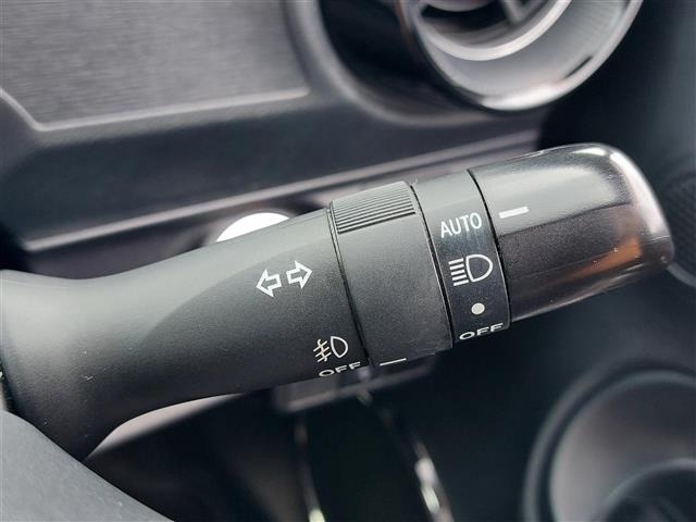 Toyota AQUA 2018 7425442-2