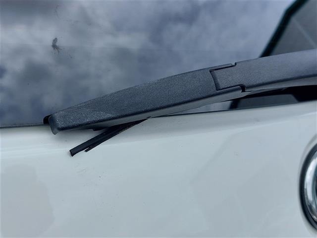 Toyota AQUA 2018 7425442-7