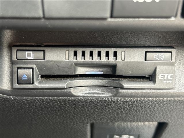 Toyota AQUA 2022 7425443-17