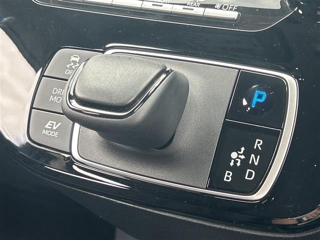 Toyota AQUA 2022 7425443-21