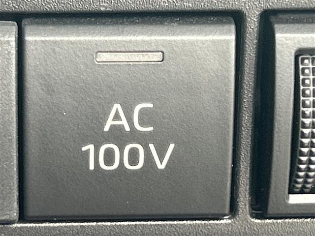 Toyota AQUA 2022 7425443-6