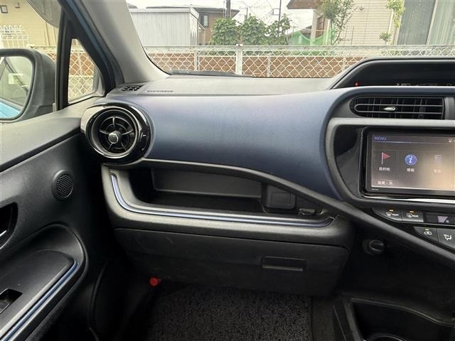 Toyota AQUA 2015 7425457-2