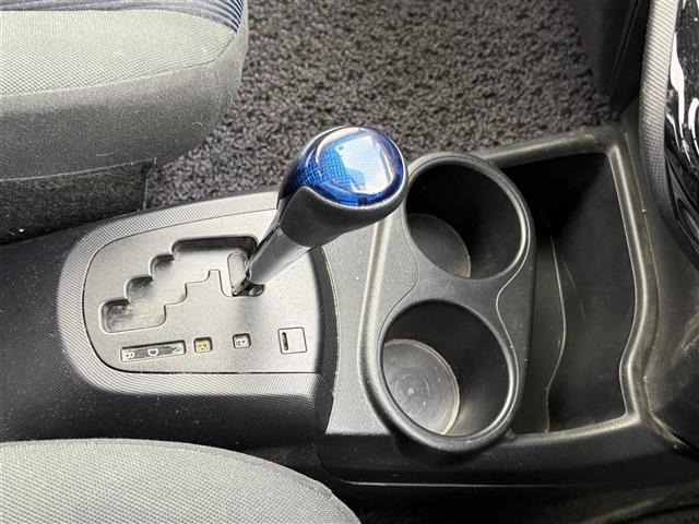 Toyota AQUA 2015 7425457-6