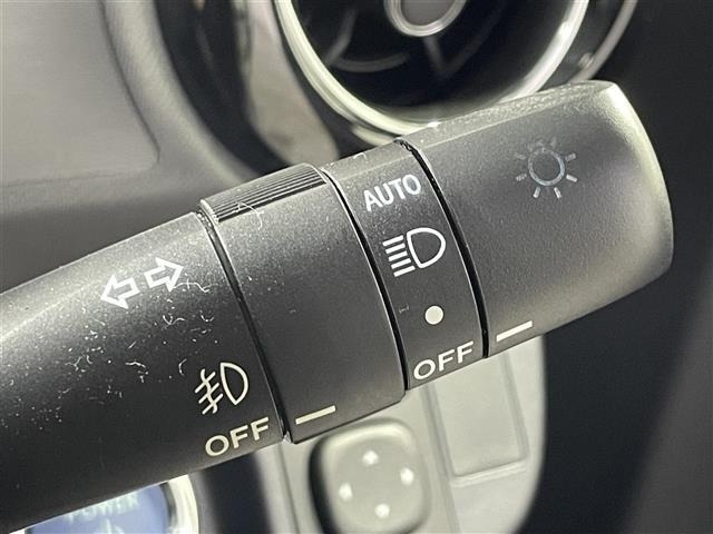 Toyota AQUA 2015 7425466-1