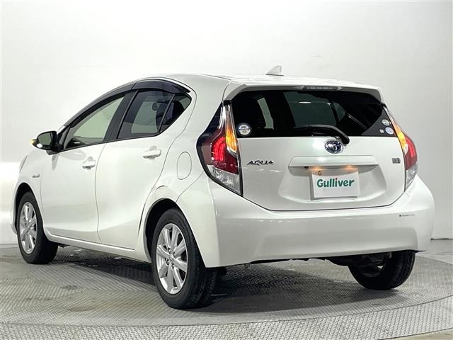 Toyota AQUA 2015 7425466-16