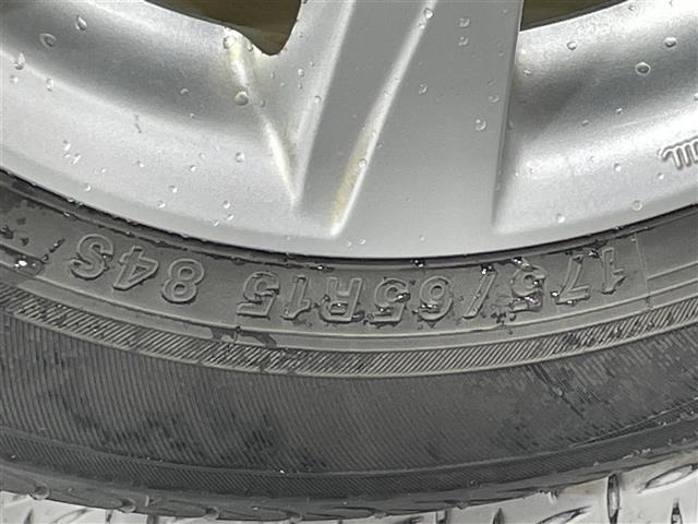 Toyota AQUA 2015 7425466-5