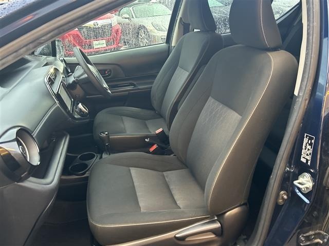 Toyota AQUA 2020 7425469-10