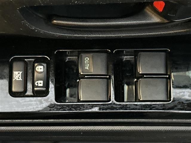Toyota AQUA 2020 7425469-6