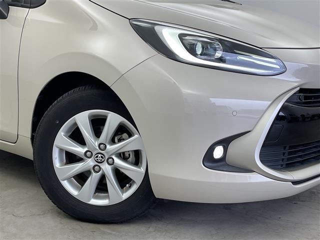 Toyota AQUA 2021 7425472-11