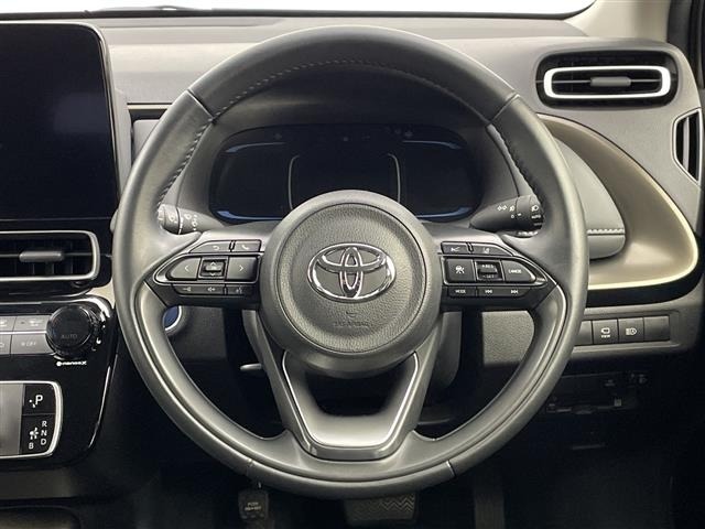 Toyota AQUA 2021 7425472-14