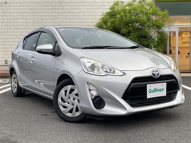Toyota AQUA 2016 7425473-0